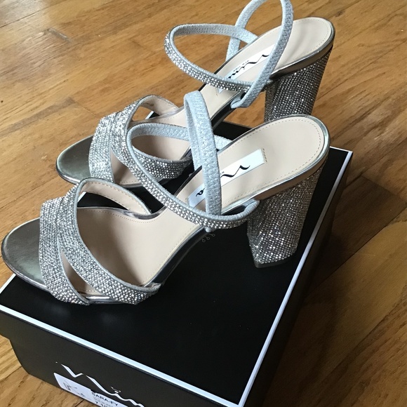 Nina Strappy Rhinestone heels Silver Sandals Block heel Size 7 1/2 - Picture 2 of 6